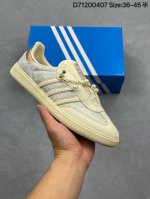 阿迪达斯三叶草Adidas Originals Samba Og 桑巴舞系列绅士德训足球风百搭低帮休闲运动板鞋 货号:Jq2616 尺码:35.5 36 36.