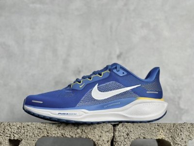 J版 Nk Air Zoom Pegasus 41 耐克网面透气轻便耐磨跑鞋 Fz5078-400 #鞋面采用网布、织物、橡塑材料等多种材料拼接，出色支撑效果，