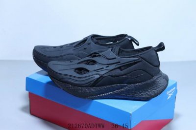Reebok锐步 Flostride Energy Arguas X 男鞋 爆米花 清爽撞色复古跑步鞋透气舒适运动 212670Adtww 36-45