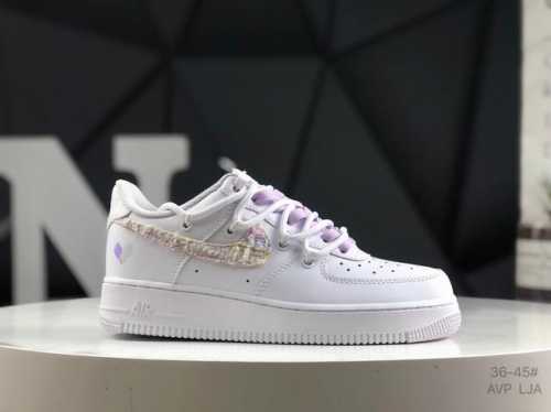 公司级带半码 耐克 Nike Air Force 1 Low 空军一号低帮运动休闲板鞋 货号：Dh9999 556 尺码：36 36.5 37.5 38 38.