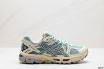 公司级asics Gel-Kahana 8 亚瑟士经典户外跑鞋如今机能风和户外风吹得正劲 这款gel-Kahana 8便是主打urban Outdoor机能越野