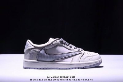 Travis Scott X Fragment Design X Jordan Air Jordan 1 Low Og Sp 巴宝莉联名 “米白银灰” 多方联名