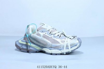 Balenciaga Phantom Sneaker 官方同步 巴黎世家全新十代 潮流跑鞋 W1Rb5 2801 #增加全新设计 在延续 Track Train