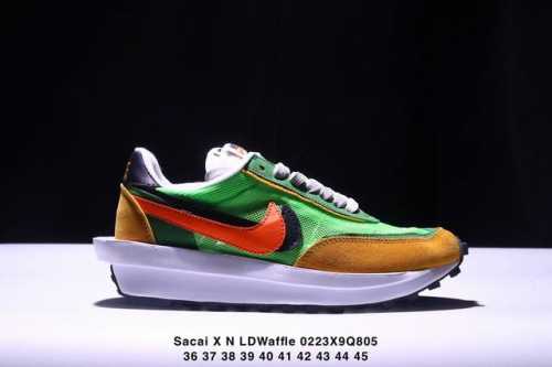 Sacai X N Ldwaffle ”Midnight Spruce And University Red“ 华夫2.0 黑蓝红解构 三方联名 采用了别致配色