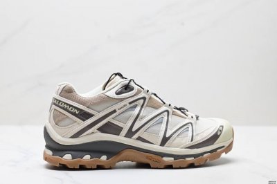 公司级Salomon萨洛蒙 Xt-Quest Adv 探索者系列户外越野跑鞋 鞋面采用Sensifit贴合技术 全方位贴合包裹脚型 鞋跟部鞋底牵引设计 提供强大
