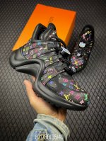 I Ns炸款米兰走秀风，高奢品牌-路易威登Louis Vuitton Archlight Sneakers Lv真皮拼色减震网面运动弓型舞蹈复古老爹运动鞋。升级
