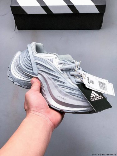 公司级！Adidas Vento Xlg Mtw 复古休闲老爹鞋 官方同步上架 鞋面是透气网面和皮革拼接 脚感轻盈 不闷汗 每次穿着跑步都感觉脚底在自由呼吸 鞋