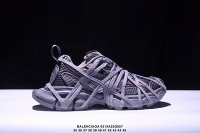 420 Balenciaga/巴黎世家 采用环保再生超纤革与网眼织物鞋面材质(原鞋一致重度做旧效果)，全原装Eva环保去臭环型鞋垫，全新开发5层私模,搭载轻量发
