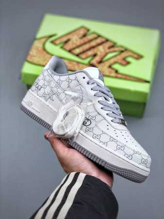 Nike Air Force1 07 Low 古驰联名款白灰色 定制空军 #原楦头原纸板 打造纯正空军版型 #专注外贸渠道 全掌内置蜂窝气垫 #原盒配件 原厂中 - 点击图像关闭
