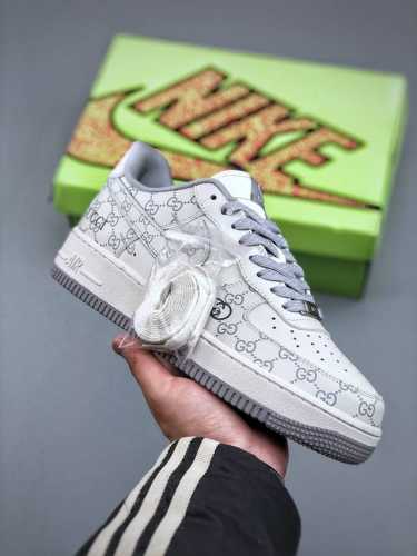 Nike Air Force1 07 Low 古驰联名款白灰色 定制空军 #原楦头原纸板 打造纯正空军版型 #专注外贸渠道 全掌内置蜂窝气垫 #原盒配件 原厂中