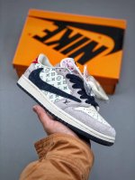 Fragment X Travis Scott X Lv Air Jordan 1 Low 三方联名倒钩性价比原盒出货 全新的三方联名低帮倒钩鞋面延续了黑脚趾设