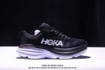 公司级小红书推荐Hoka W Bondi 8全新配色 这个品牌来自于新西兰的毛利语，Hoka表示大地，One One表示飞越，连起来就是飞越地平线，One On