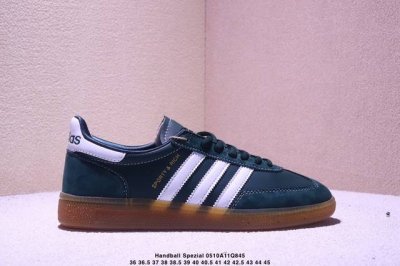 adidas Handball Spezial 官方正确版本 阿迪达斯经典款 复古休闲板鞋 全鞋采用反毛皮制作 牛筋耐磨大底 承载青春情怀的板鞋 经典三条杠装饰