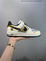公司级Nike 耐克 Nike Sb Dunk Low 小米Su7联名 纯原大厂出品 极力推荐 原装头层材料 独家版型蒸餾加工 帶來的是更好的视觉和脚感体验 大