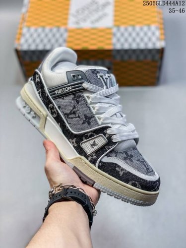 公司级 Lv路易威登Louis Vuitton Trail Sneaker Low休闲运动文化百搭篮球板鞋 致Tpr光泽鞋底#耐弯折滴塑支持片#鞋垫嵌入超软脚感