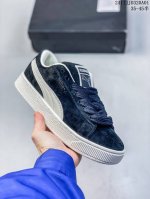 PUMA 彪马 男女运动板鞋，原楦原纸版开发版型，采用环保皮革组合鞋面材质，外置耐磨橡胶大底蕾哈娜同系面包鞋太好看了！彪马Puma Park Lifestyle