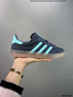 公司级Ad Originals Gazelle Indoor 蓝色 三叶草复古休闲运动板鞋 原装公司级 鞋面采用皮革环保纤维革材质，外置Rb橡胶大底，耐磨不打滑