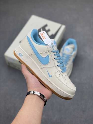 工厂套现 福利特价 原本地 版本 海外限量发售！公司级nike Air Force 1 '07 Low 空军一号 低帮 运动鞋 休闲鞋 折边针车 工艺难度大 原