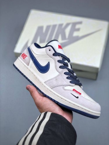 390支持放店 Air Jordan 1 Retro Low X Supreme 联名 白蓝小钩满天星 低帮休闲运动板鞋原装级产物 拒绝公底 立体鞋型 细节完美