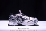 公司级Mizuno 浓津美 Wave Rider Beta 复古时休尚舒闲适减震运跑动鞋步 货号:J1Gc230623 码尺:36-45 Xm0218Q612