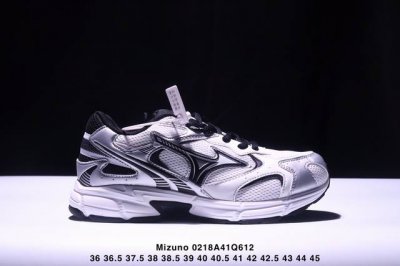 公司级Mizuno 浓津美 Wave Rider Beta 复古时休尚舒闲适减震运跑动鞋步 货号:J1Gc230623 码尺:36-45 Xm0218Q612