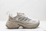 公司级Adidas Shadow Fever 潮流时尚 防滑耐磨 低帮老爹鞋 承载青春情怀的老爹鞋 经典三条杠装饰鞋侧 品牌辨识度清晰 货号:Jr8214 尺码