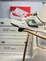 蛇年限定# 耐克Nike Dunk Low 板鞋Sb系列经典百搭休闲运动板鞋加厚鞋舌的填充，使舒适性大大提升，同时也更方便穿脱中底部分则加入了脚感柔软舒适Zoo