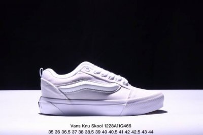 Vans Knu Skool 百搭休闲防滑减震低帮 板鞋男女同款 颜色：Vans 面包白条 尺码：35 36 36.5 37 38 38.5 39 40 40.