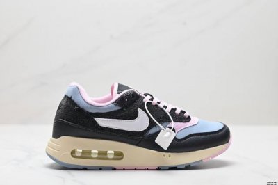 真标nike Air Max 1 耐克气垫 缓震 耐磨运动鞋 鞋身材质均选择皮革 织物 麂皮多种材质覆盖 保证质感的前提下 层次感也相当不错 带有开窗式 Air