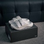 核心私 Hoka One One Ora Luxe Slide 防滑耐磨 轻便透气 舒缓 运动 一字 橡胶底 拖鞋 尺码：36 37 38 39 40 41 4