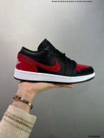 160 air Jordan 1 Low aj1乔1低帮休闲板鞋 同步官方配色 市场唯一独家头层皮打造 原鞋原档案开发 原厂皮料 原档冲孔鞋头 正确满胶鞋垫 四