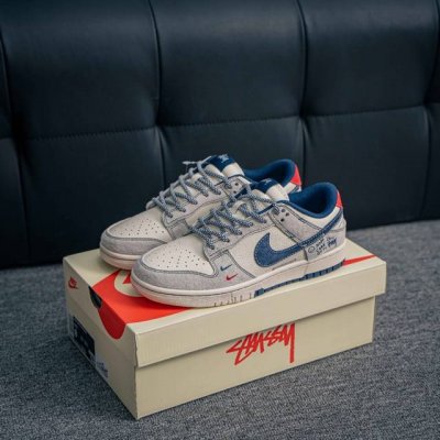 核心私 Nike Dunk 全套原楦原模倾力打造完美版型 独家原厂航空铝磨具打磨大底 鞋头坡度极致还原 无解鞋型 原盒原配 圈内天花板工艺 原厂冲刀 超高清洁度