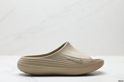 公司级Nike Reactx Rejuven8 Slide耐克 简约舒适 洞洞鞋 由兼具轻便性和耐用性的Eva泡沫打造 拖鞋的外观十分吸引人 融合了舒适与时尚的