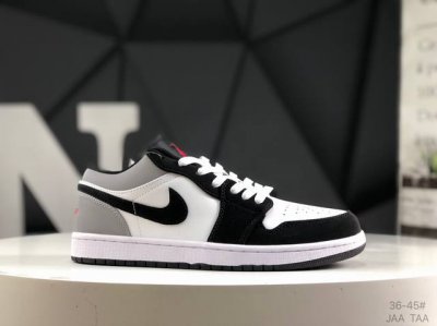 Air Jordan 1 Low 低帮 Aj1 乔丹1代 Aj1 乔1 低邦 蓝黄拼接 乔丹篮球鞋系列 营造艳丽反差。白色鞋面与鞋身两侧黑色Swoosh Log