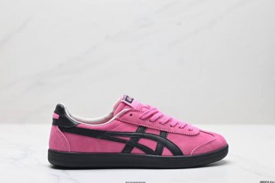 公司级亚瑟士 Onitsuka Tiger Tokuten 复古低帮休闲跑鞋 实拍首发 Tokuten的灵感来源于80年代的室内用鞋 T-Toe前足补强设计 室
