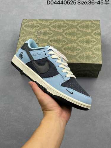 公司级 耐克 Nike Dunk Low Retro 运动鞋复古板鞋 作为 80 年代经典篮球鞋款 起初专为硬木球场打造 后来成为席卷街头的时尚标杆 现以经典细