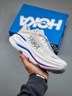 hoka One One Clifton 9 Low 克利夫顿9代系列低帮厚底网织轻量休闲运动慢跑鞋“网织白蓝紫渐变”1162012 Cywh 尺码：36 36