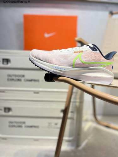160（原150降价） 耐克Nike Air Zoom Vomero 17飞线气垫缓震动运跑步鞋 货号:Fb1309 Qa7042028#36-42半