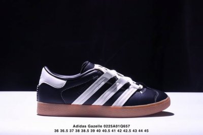Adidas Gazelle Indoor Trainers 羚羊内训系列低帮复古百搭休闲运动德训风板鞋 Xm0225Q657