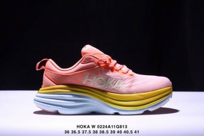 公司级小红书推荐Hoka W Bondi 8全新配色 这个品牌来自于新西兰的毛利语，Hoka表示大地，One One表示飞越，连起来就是飞越地平线，One On