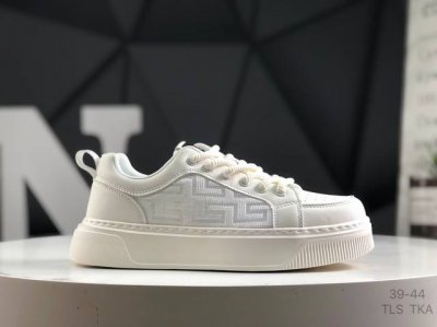 意大利时装奢饰品牌 古驰Gucci Screener Gg Sneaker经典原型厚底复古百搭板鞋 码数：如图右下角所示 Tls Tka