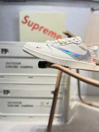 230 公司级头层皮Supreme X 乔丹Air Jordan 1 Low Aj1低帮系列篮球鞋 官方同步配色 原装级产物 #拒绝公底 立体鞋型 细节完美 高