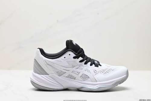 公司级asics亚瑟士新款sky Elite Ff 2跑步运动竞速跑鞋 轻量舒适透气材质 升级全新缓震中底部位科技材质 货号:1051A064-102 尺码:3