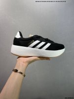 公司级Adidas 三叶草Ozelia 大底侧面字体重点升级 整理度完美提升 正确磨砂材质 原厂配套 高密度柔性编织 符合出口标准 原工艺高密度成型Eva中底