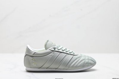 公司级阿迪达斯Adidas Originals Taekwondo 运动舒适 防滑耐磨包裏性低帮 训练鞋 货号:Jr7449 尺码:36 36.5 37 38