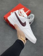 超级福利 核心特价 长期补货 Nike Court Borough 低帮百搭透气休闲运动板鞋男女鞋 经典耐用的设计，兼顾舒适脚感和出众风范，演绎匠心之作。结构性