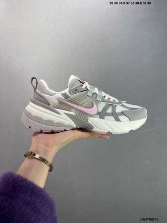 200 公司级Nike V2K Runtekk 减震防滑复古低帮跑步鞋 材质上使用大面积网眼 皮革 Tpu 组成 支撑和透气性肯定不错 中底处由 Cushlon - 点击图像关闭
