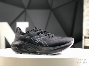 asics 亚瑟士 透气网眼鞋面配合部分合成革材质 采用全新Ahar+橡胶材质,更加耐磨日本专业跑鞋品牌 Asics 亚瑟士 Novavlast 4 户外越野休