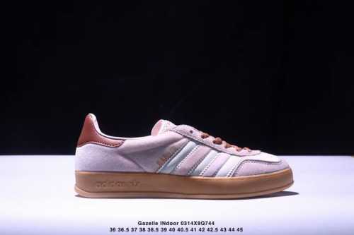 120 Ad Originals Gazelle Indoor End 三叶草休闲防滑耐磨低帮板鞋鞋头出色设计 塑就出众贴合感稳固的后跟贴合足部曲线设计软弹舒适