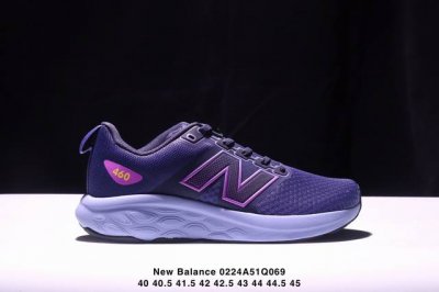 New Balance 新百伦 男鞋半码制，采用一体式工程网眼鞋面及热熔Logo细节，中底嵌入Fresh Foam轻量化泡沫技术，组合防滑耐磨橡胶外底片更厚更弹